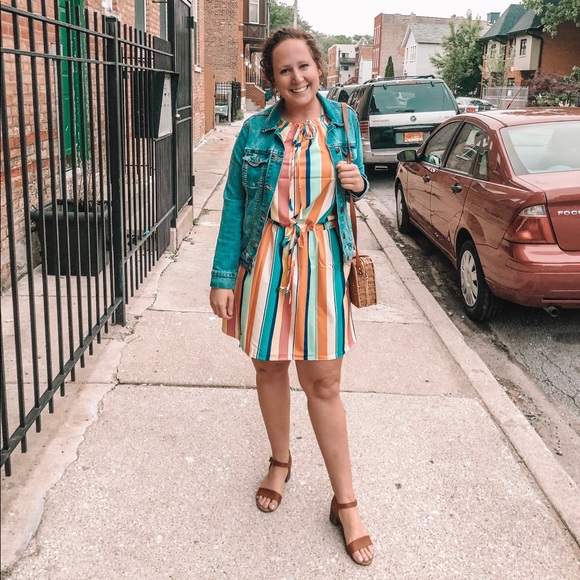 Meet your Posher, Olivia - Picture 2 of 3